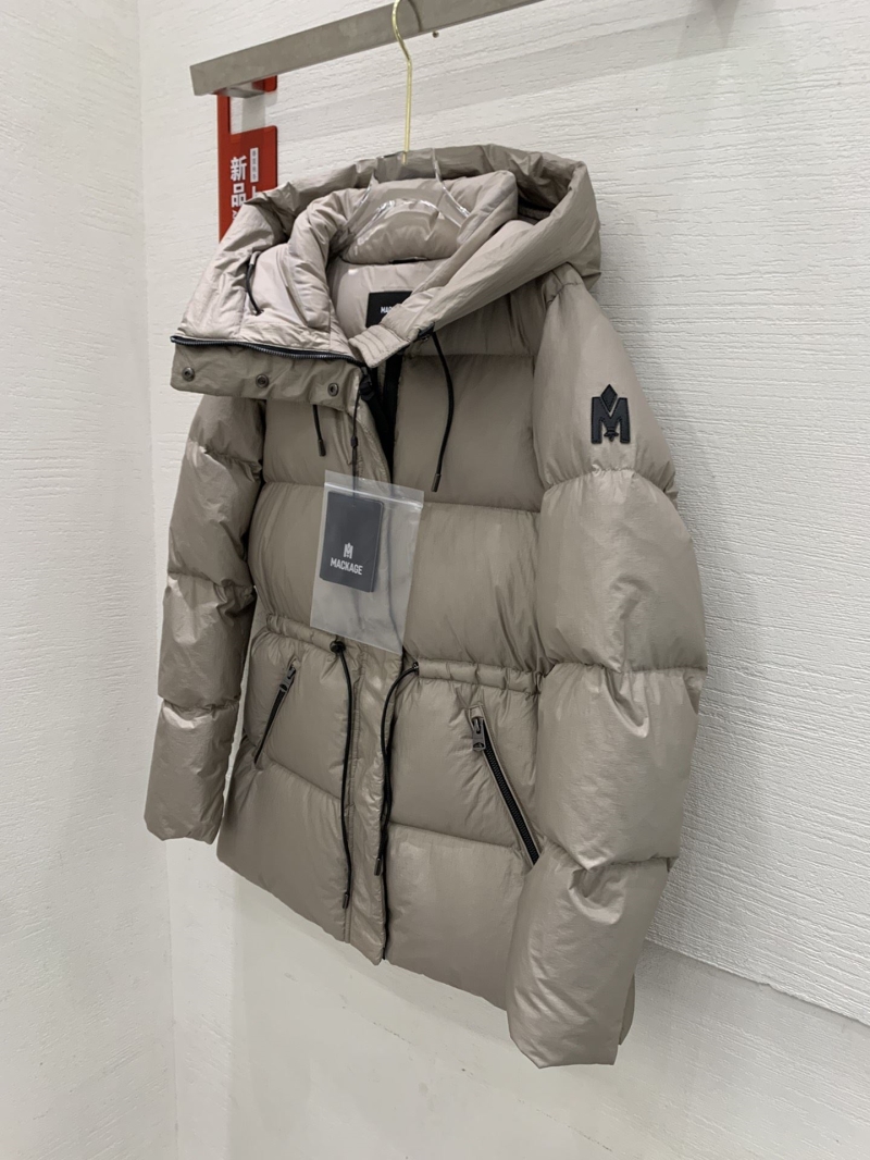 MACKAGE